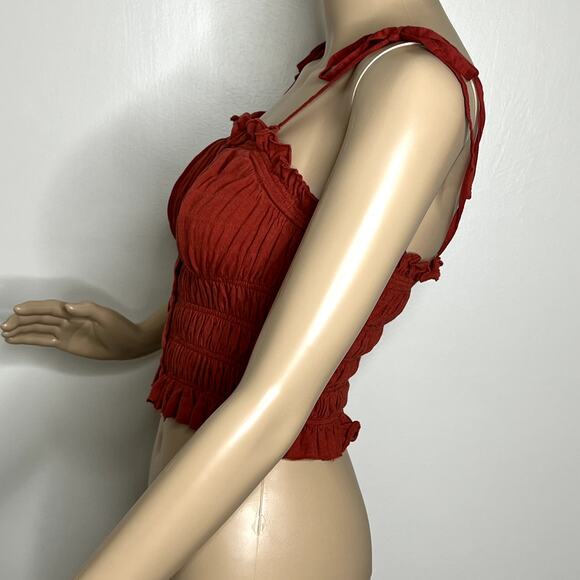 Urban Outfitters Smocked Ruffle Crop Top - Picture 2 of 8